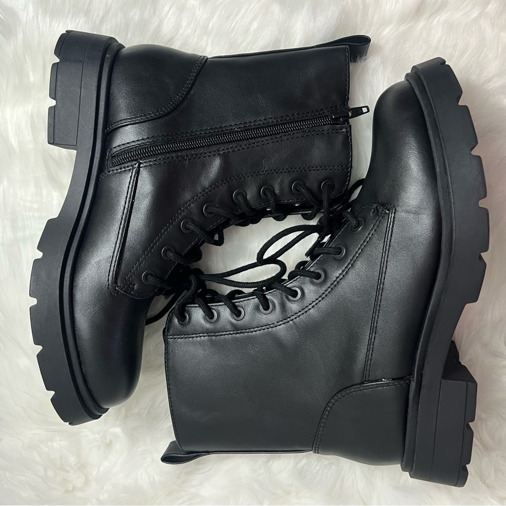 Women boots 8